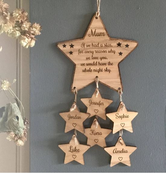 Personalized Hanging Family Stars – Wooden Wall Hanging Gift for Mom, Dad, or Grandparents